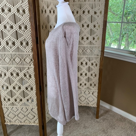 Urban Outfitters Urban Renewal gray sweater lightweight Medium NWT - Picture 4 of 11